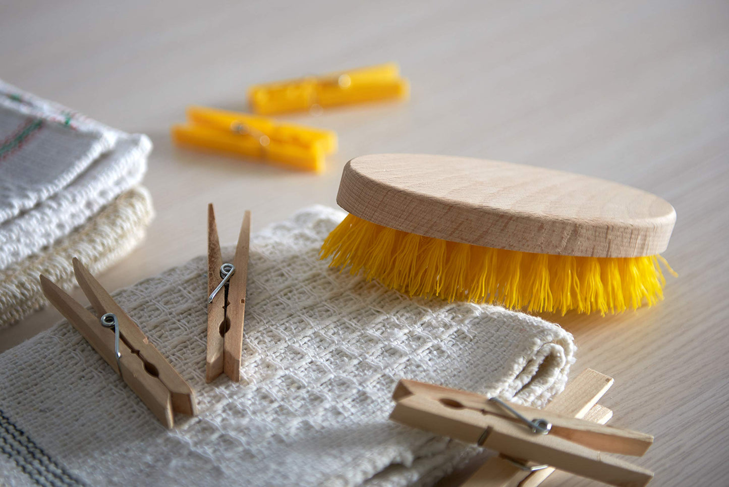 Oval Root Laundry Brush