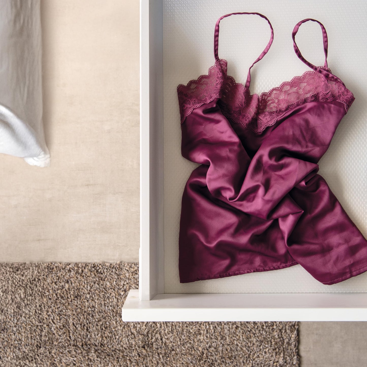 TAPPETINO PER CASSETTI/MENSOLE CUCINA cm. 50x150 - trasparente