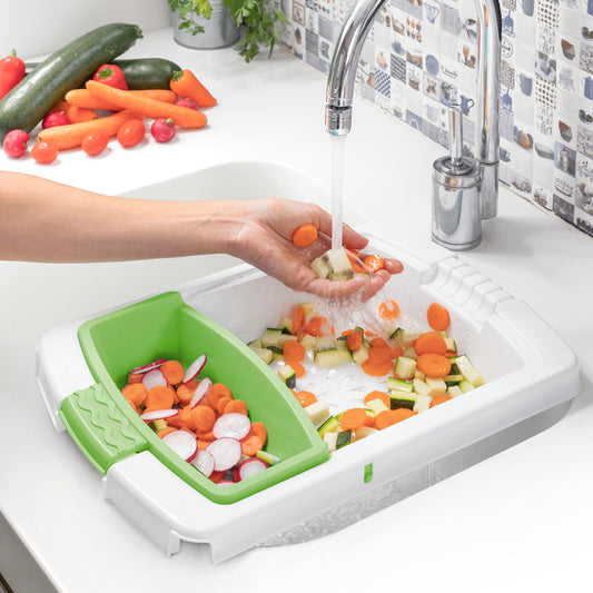 Tagliere Allungabile 3 in 1 con Vassoio, Scolapasta e Contenitore Estraibile, Design Moderno, Multifunzione, Adattabile, Polipropilene, Multicolore