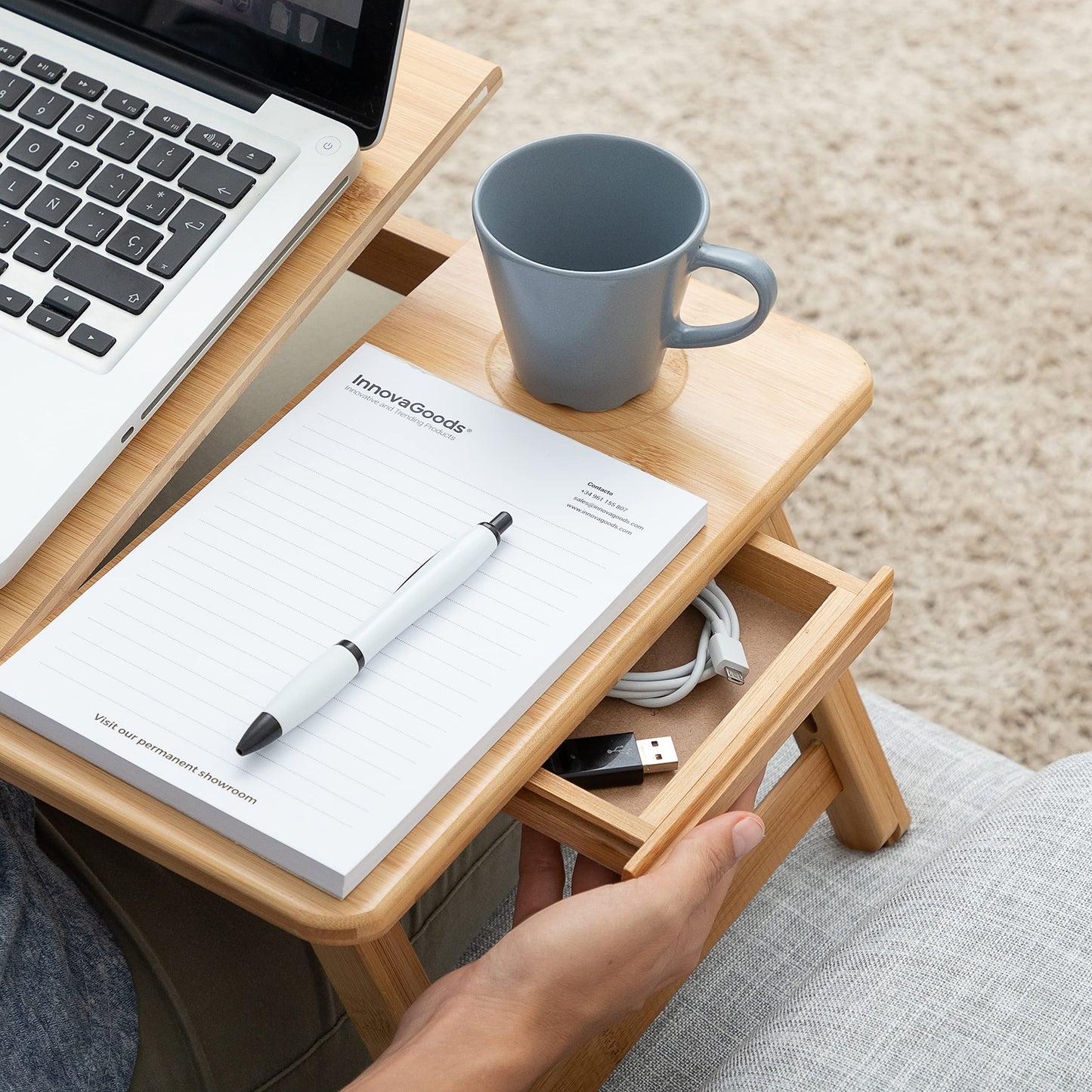 InnovaGoods - Folding auxiliary table