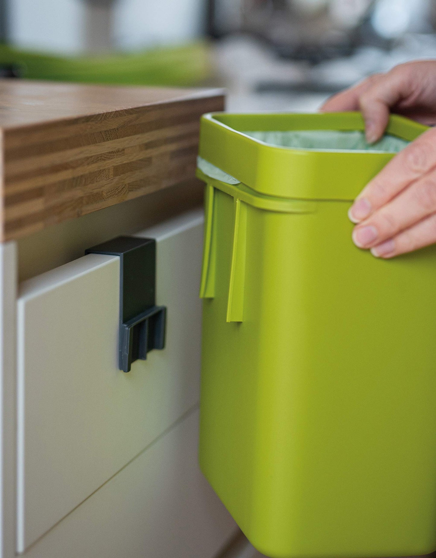 Perfect HANGING WASTE BIN FOR WET/ORGANIC WASTE - GINO collection - 5 lt. - Moss