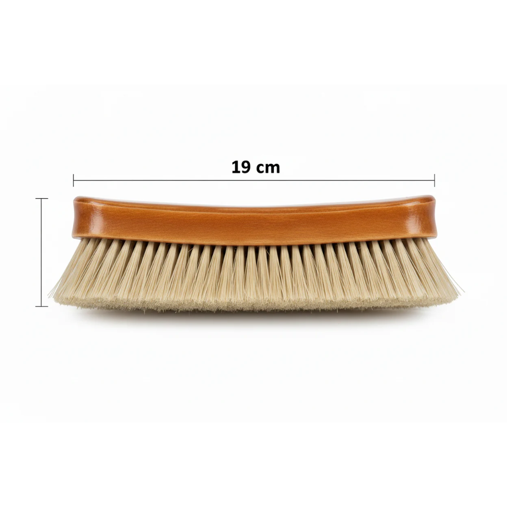 EXTRA LUXURY REINFORCED BRISTLE CLOTHES BRUSH. 100% Italian product.