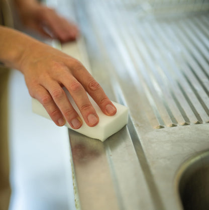 Confezione 2 Spugne Cancella Macchie, Melamina, Bianco, 12x2.5x6 cm