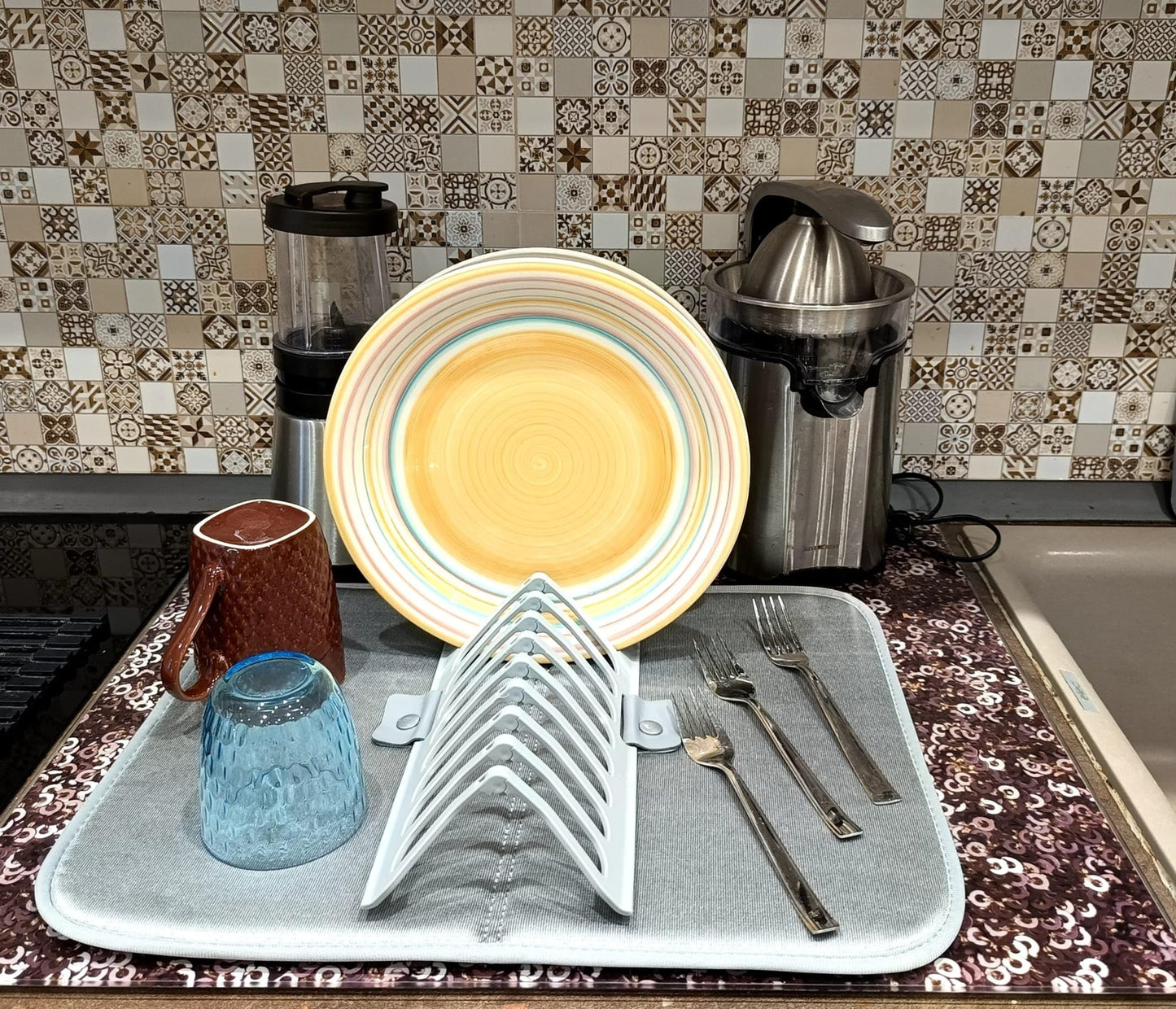 Tappetino Scolapiatti in Microfibra Super Assorbente con Rastrelliera, 46x36 cm, Lavabile in Lavatrice, 3 Strati, per Cucina e Camping