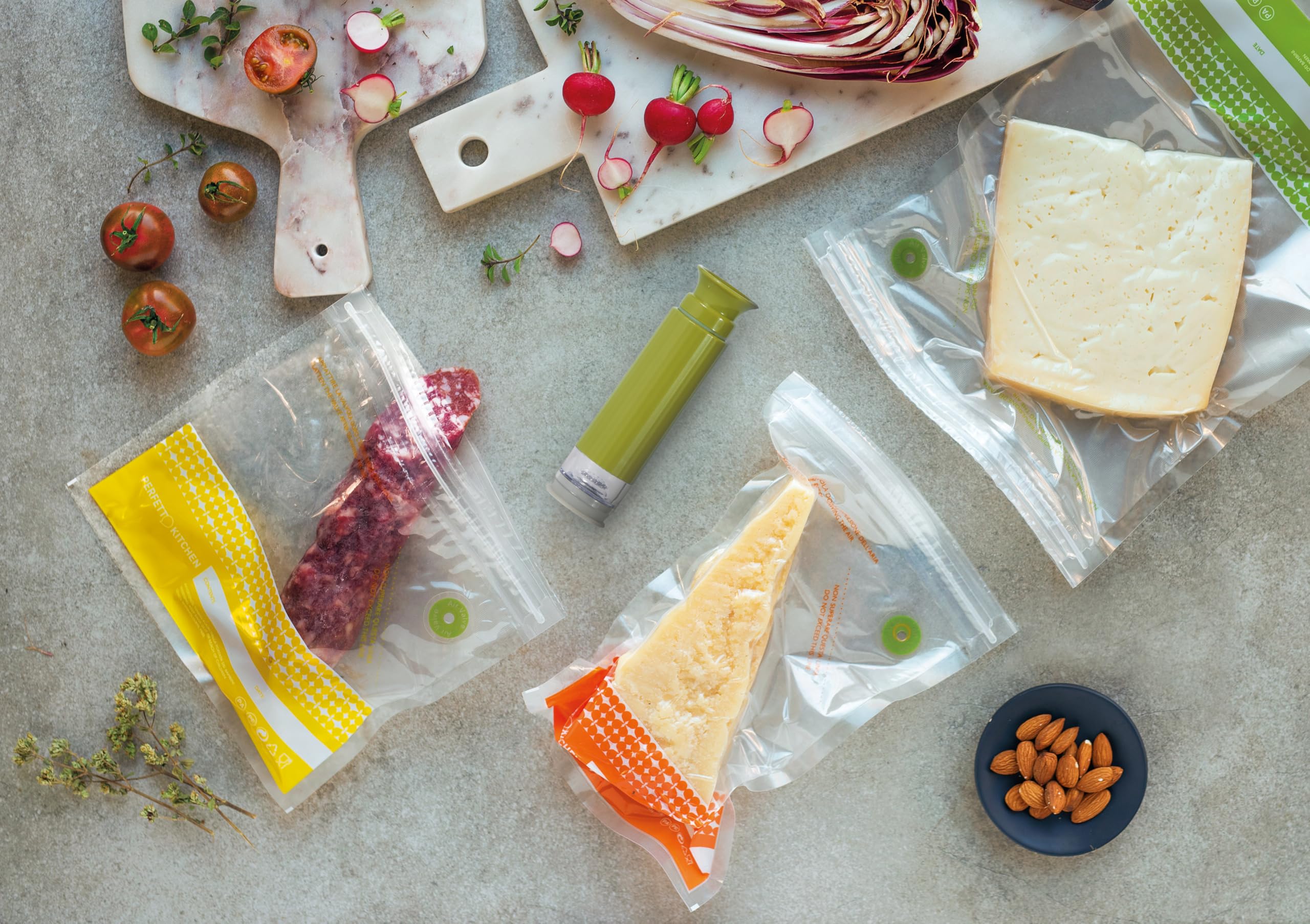 Perfetto Kitchen - 29000 - Vacuum Sealing Kit - 8 Bags + Manual Pump - Frescovuoto Collection