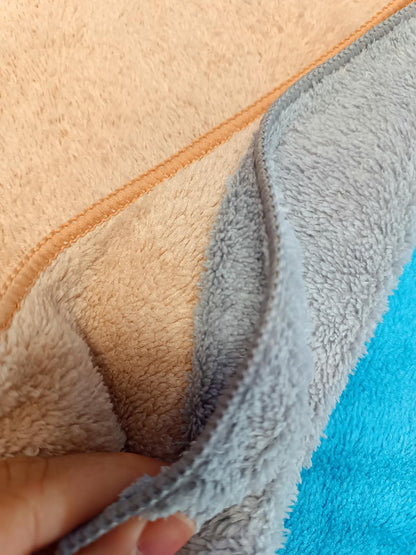 Panni Morbidi in Microfibra 5 Pezzi 30x35 cm in Multicolor, Super Soft per Cattura Polvere