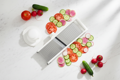 Flat lay verdure affettate