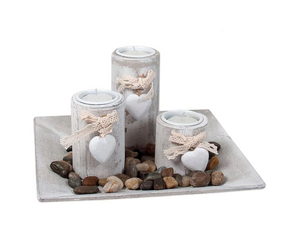Vassoio Portacandele Legno 3 Cuori con Ciottoli 23x23 cm - Decorazione Romantica
